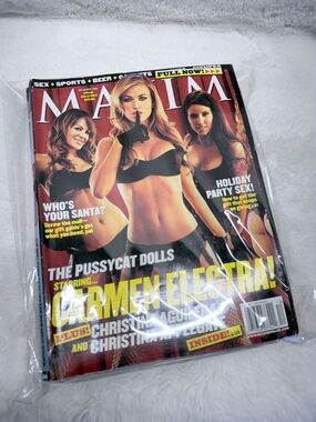 Maxim Magazine Bundle - Jessica Alba Cover (Blue, Yellow, Black)